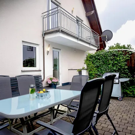 Lenhaus Mit Kamin & Garten - Im Gruenen