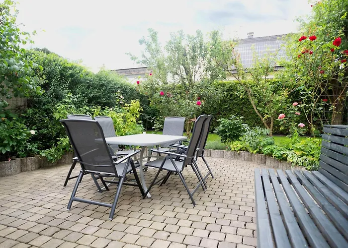 Lenhaus - Mit Kamin & Garten *